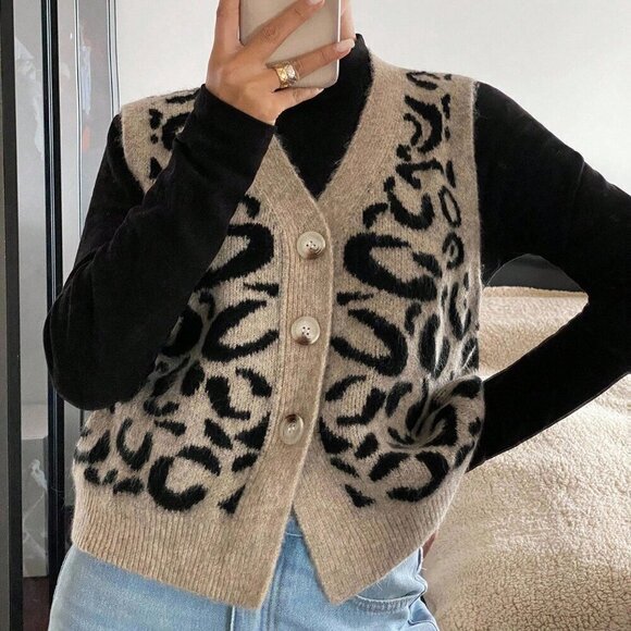 Sweaters - Multicolor Casual Women's Single Breasted V-Neck Leopard Print Knit sweater Vest